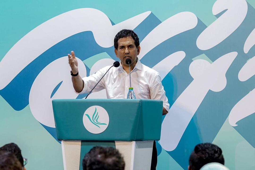 އަޅުގަނޑުމެންވެސް މިދިޔަ ސަރުކާރުގައި މަޝްވަރާގެ މޭޒަށް އައުމަށް އެދުނިން، އަޑު އިވުނުތޯ؟ : މިނިސްޓަރު ސައީދު